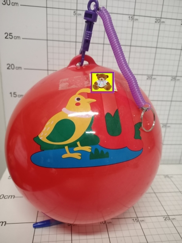 PIŁKA ZE SPRĘŻYNĄ 22CM 5900291702520