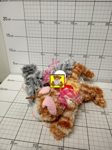 DEE KOTEK PRĘGOWANY LEŻĄCY MAŁY         5901500234917