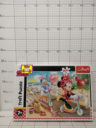 PUZZLE 200 MINNIE NA PLAZY TREFL        KK5900511132625