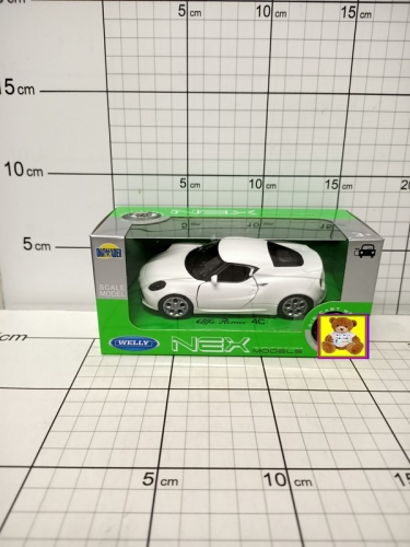 WELLY MODELE 1.34.39 ALFA ROMEO 4C      5900360008805,KK5900360008843