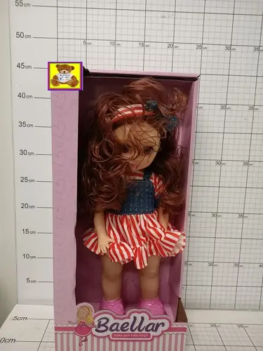 LALKA CHODZĄCA NA BATERIE W PUDEŁKU     6900313575667