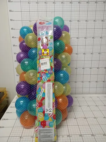 PIŁECZKI BASENOWE ŚWIECĄCE 7CM          100SZT/OPK