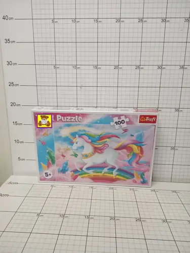 PUZZLE 100 KRYSZTAŁOWY ŚWIAT JEDNOROŻCÓWTREFL 5900511163643