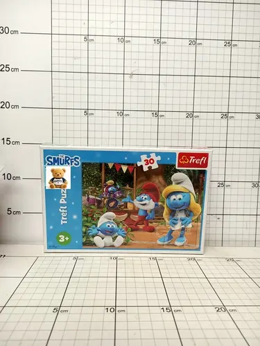 PUZZLE 30 SMERFETKA I SMERFY            5900511183122