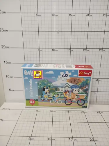 PUZZLE 60 WESOŁY BLUEY TREFL            5900511173840