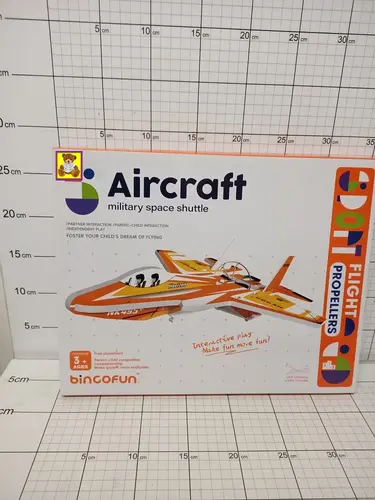 SAMOLOT DIY LATAJĄCY ZE ŚMIGŁEM         NA BATERIE 5902496208371