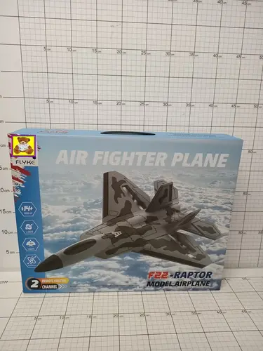 SAMOLOT LATAJĄCY STEROWANY PILOTEM      5902496205974