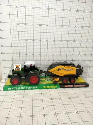 TRAKTOR Z MASZYNAMI ROLNICZYMI          5907187907410