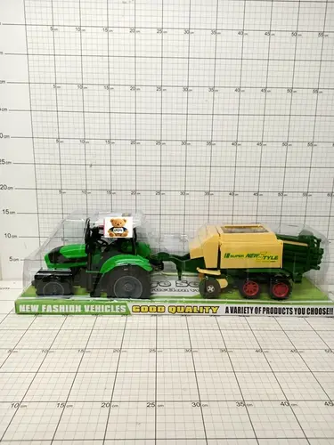 TRAKTOR Z PRASĄ 5903940019833