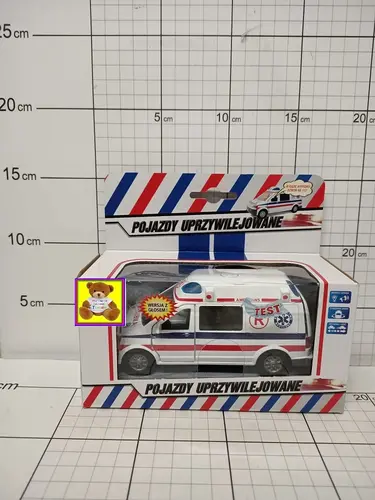 VAN KARETKA POGOTOWIA Z GŁOSEM 14CM     5907700696951
