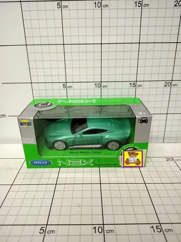 WELLY MODELE 1.34-1.39 ASTON MARTIN     VALOUR 5900360008805