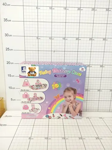 ZESTAW PIĘKNOŚCI DLA LALEK 5907195802585