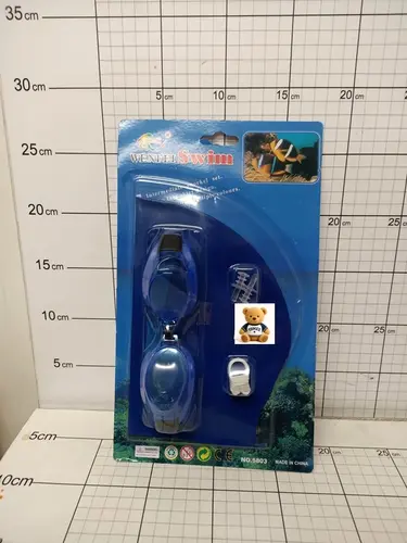 ZESTAW PŁYWACKI CZEPEK OKULARY          6991201596000